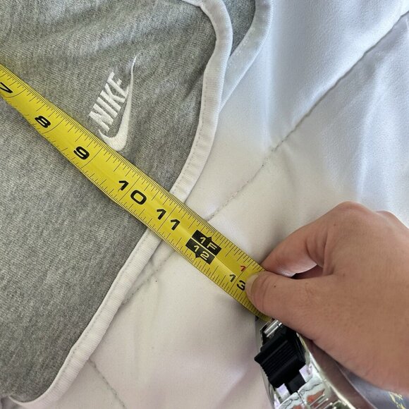 Nike Sportswear Womens XS Relaxed Sweat Shorts Training Comfy Gym Grey - Picture 5 of 6